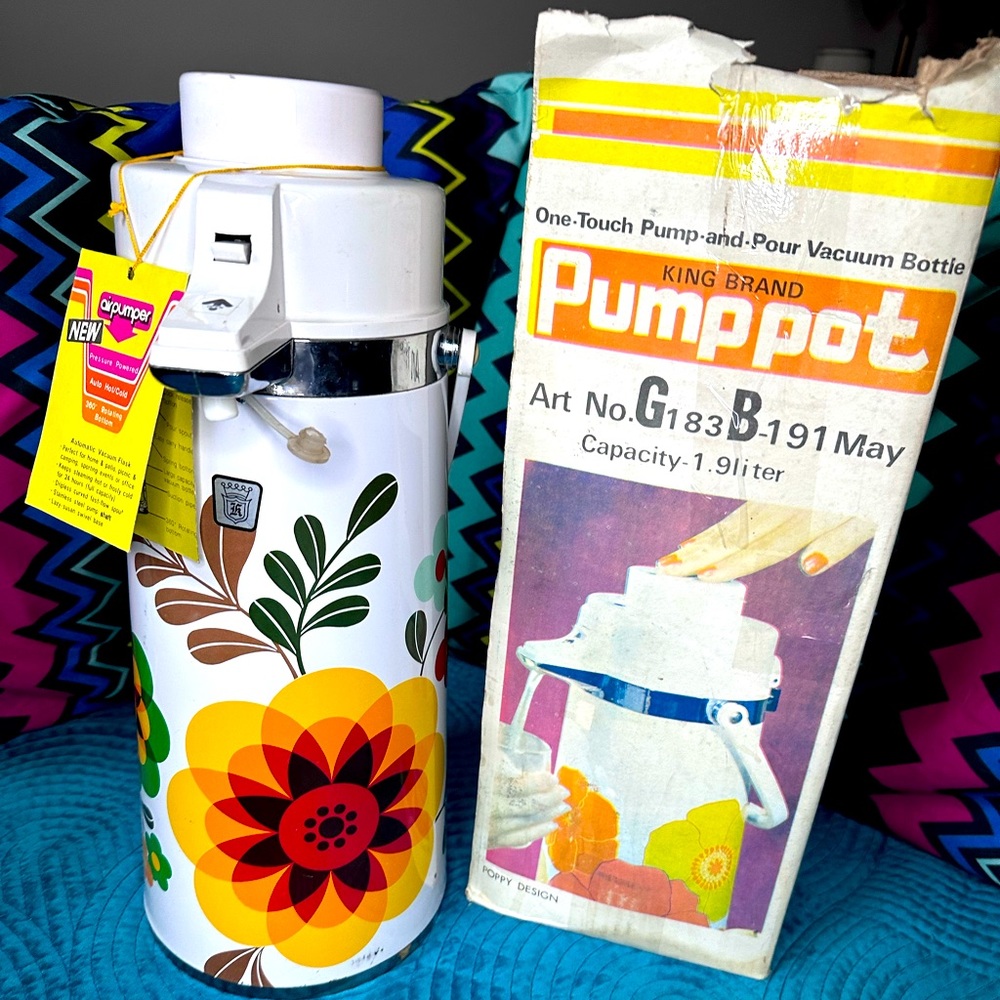 Vintage Floral Pump Pot King Brand